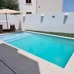 The Poolside Bliss * San Ġwann