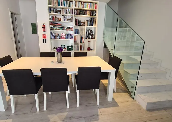 The Poolside Bliss * San Ġwann