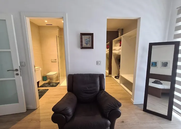 Villa The Poolside Bliss *