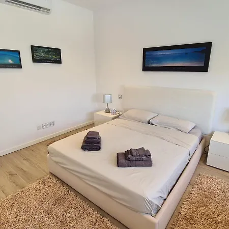 The Poolside Bliss San Ġwann