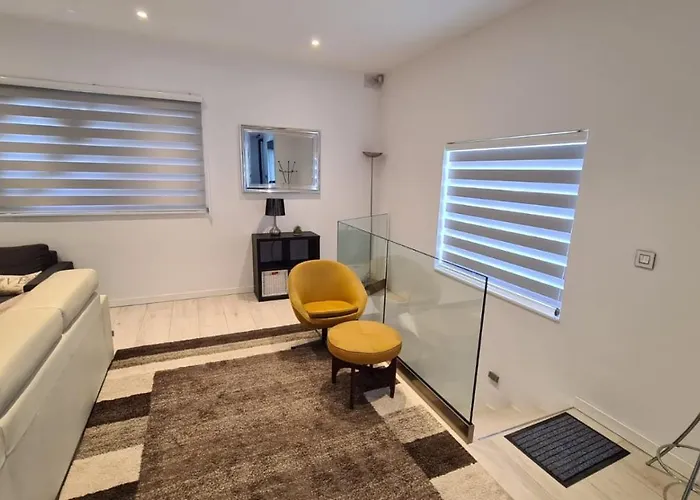 The Poolside Bliss San Ġwann